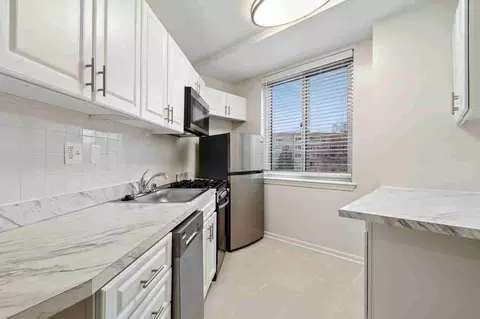 2800 Quebec St NW, Washington, DC 20008 photo 28