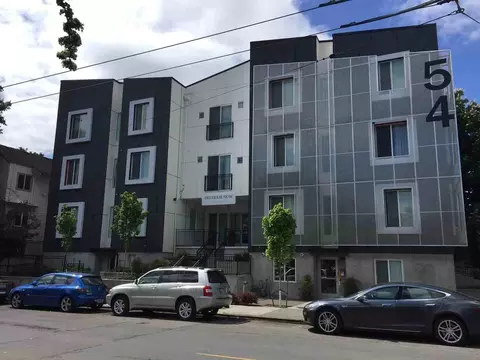 5043 Brooklyn Ave NE, Seattle, WA 98105