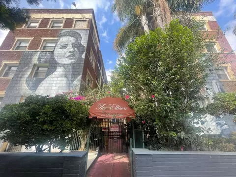 15 Paloma Ave, Venice, CA 90291