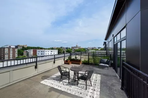 633 N Henry St, Madison, WI 53703 photo 22