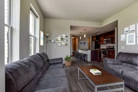 633 N Henry St, Madison, WI 53703 photo 17