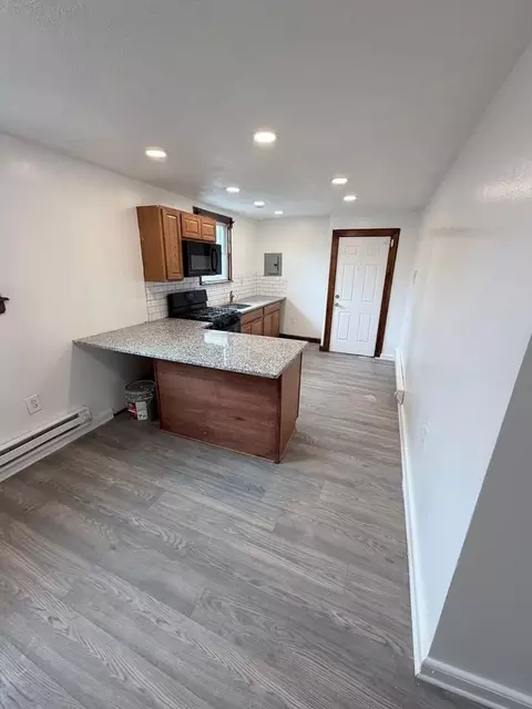 475 Clinton Ave, Newark, NJ 07108