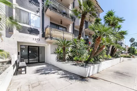 1332 N Vista St, Los Angeles, CA 90046