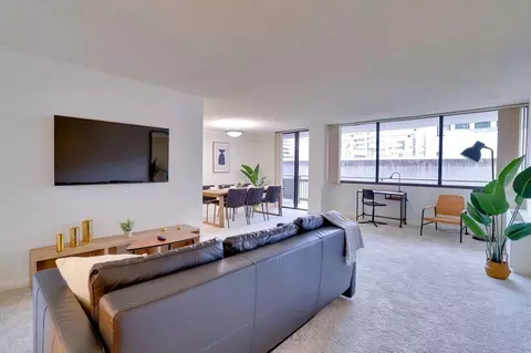 320 23rd St S, Arlington, VA 22202