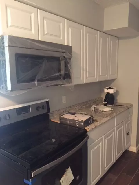 511 S Main St, Mansfield, TX 76063