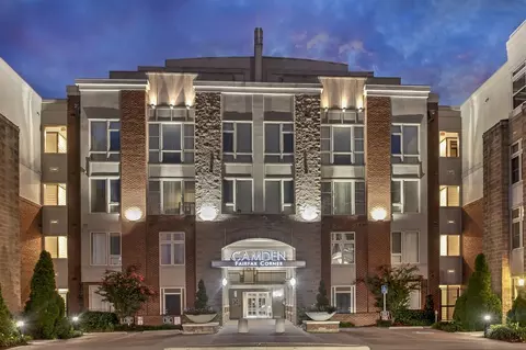 4245 Summit Corner Dr, Fairfax, VA 22030 photo 31