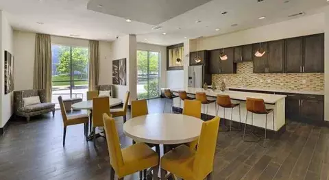 2424 Capitol St, Houston, TX 77003 photo 38