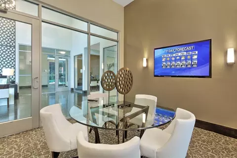2424 Capitol St, Houston, TX 77003 photo 8