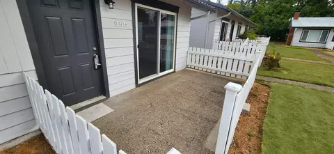 13214 13320 River Rd #13214-13214, Milwaukie, OR 97222
