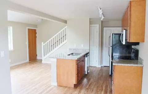 808 2nd Ave, Kirkland, WA 98033