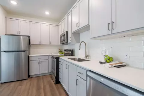 6960 N Montana Ave, Portland, OR 97217