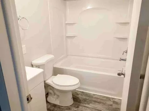 639 Russian St, California, PA 15419