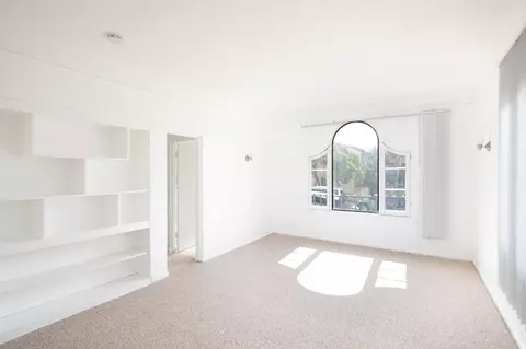 304 W Ivy St, San Diego, CA 92101