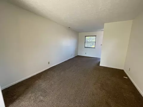 1100 Holly Ct, Plainfield, IN 46168