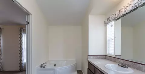 26900 E Colfax Ave, Aurora, CO 80018 photo 11