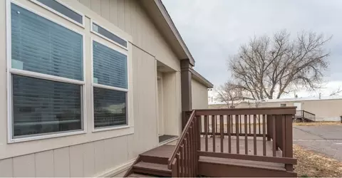 26900 E Colfax Ave, Aurora, CO 80018 photo 9