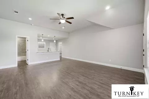 1325 White Sand Dr, Azle, TX 76020