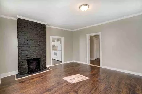 2425 Drayton St, Savannah, GA 31401