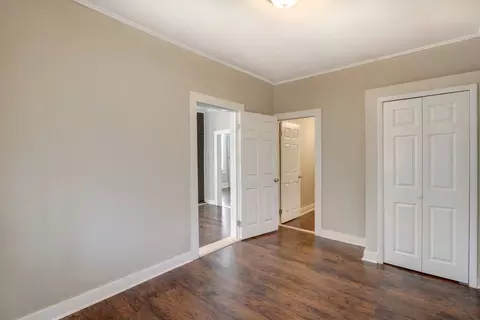 2425 Drayton St, Savannah, GA 31401 photo 3
