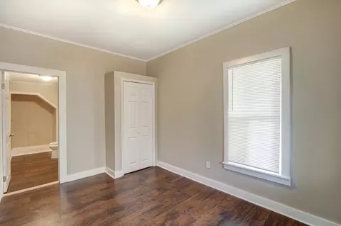 2425 Drayton St, Savannah, GA 31401 photo 4