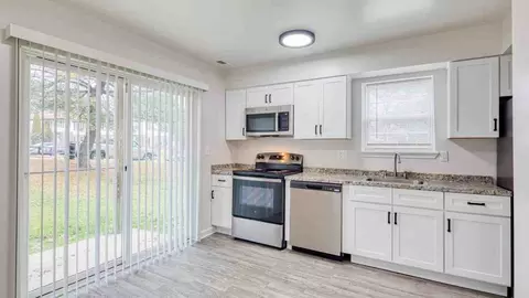 55 Insley Way, Nottingham, MD 21236 photo 2