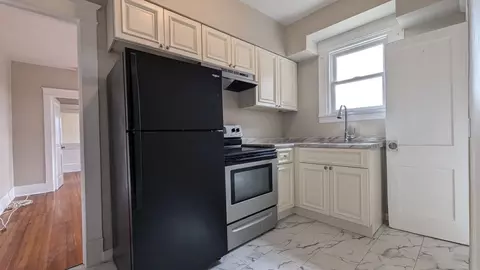 469 Delaware Ave, Albany, NY 12209