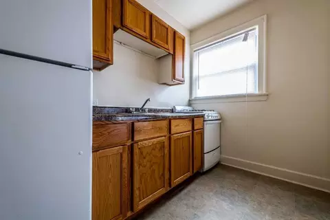 1931 E 71st St, Chicago, IL 60649 photo 6