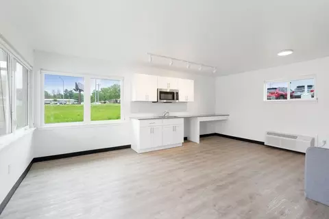 4711 University Ave, Cedar Falls, IA 50613 photo 10