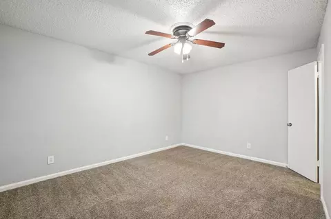 2300 Misty Ridge Cir, Arlington, TX 76011 photo 48
