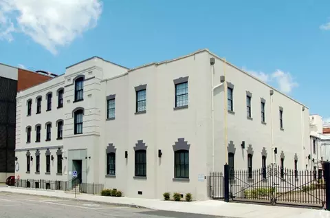 325 Brown St, Petersburg, VA 23803