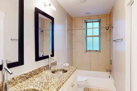 210 Maryland Plz, Saint Louis, MO 63108 photo 15