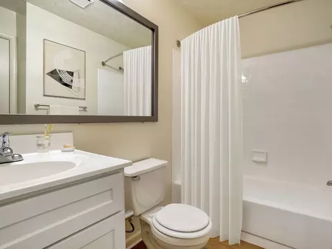 10300 Hickory Ridge Rd, Columbia, MD 21044 photo 4