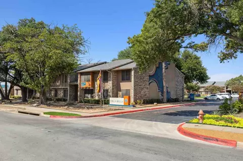 1304 Raider Dr, Euless, TX 76040 photo 8