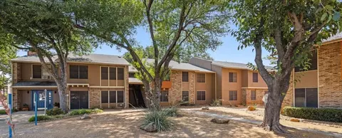 1304 Raider Dr, Euless, TX 76040 photo 13