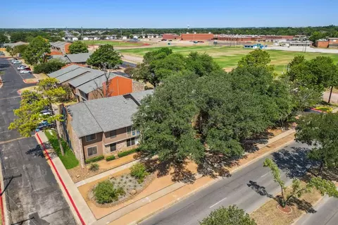 1304 Raider Dr, Euless, TX 76040 photo 10