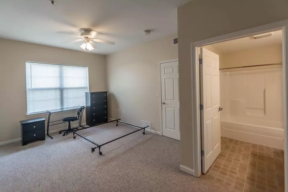  602 N Morton St, Bloomington, IN 47404 photo 37