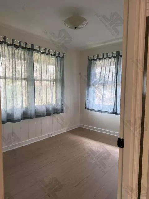 2459 Kapiolani Blvd, Honolulu, HI 96826