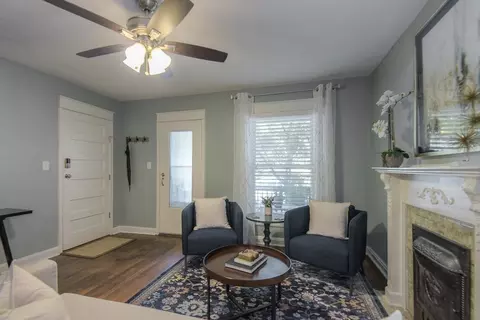 2539 2541 Cherry St, Kansas City, MO 64108