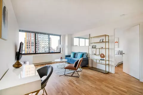 141 E 33rd St, New York, NY 10016