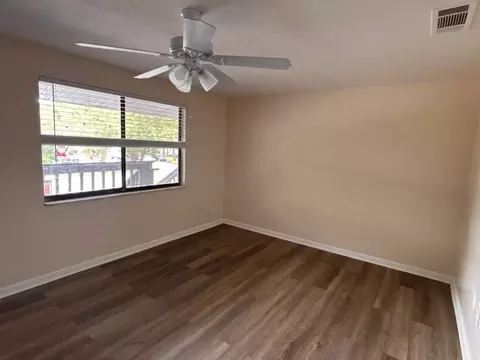 6823 SW 4th Pl, Gainesville, FL 32607 photo 2