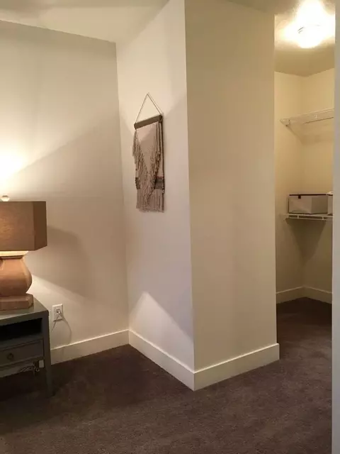 60 S Main St, Layton, UT 84041