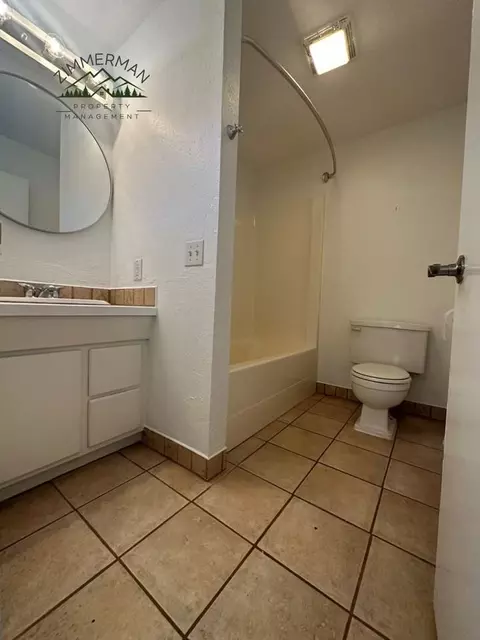 5 15 West 37th Ave, Eugene, OR 97405 photo 16