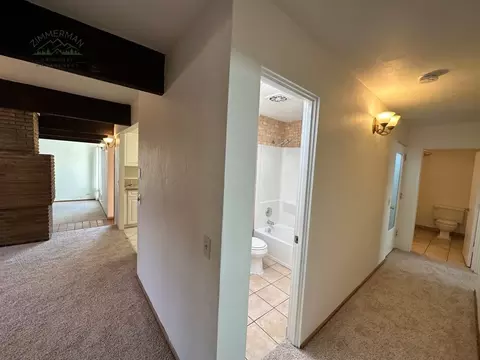 5 15 West 37th Ave, Eugene, OR 97405 photo 4