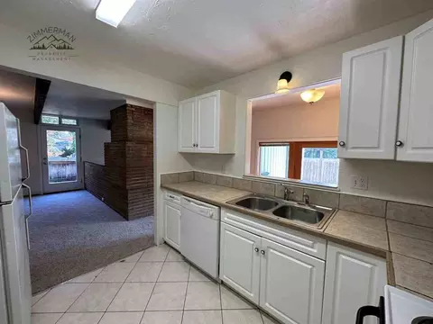 5 15 West 37th Ave, Eugene, OR 97405 photo 10