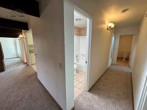 5 15 West 37th Ave, Eugene, OR 97405 photo 5