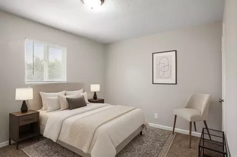 982 S Sheridan Blvd, Lakewood, CO 80226