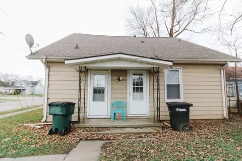 2418 E Memorial Dr, Muncie, IN 47302