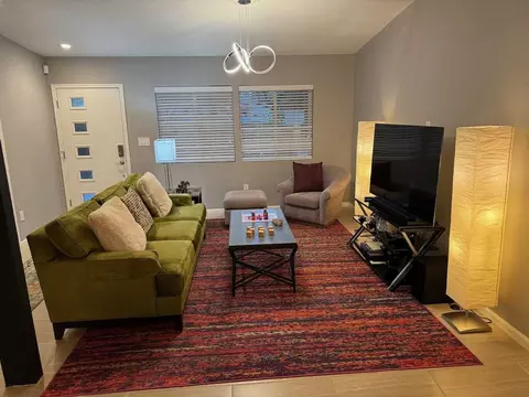 1510 E Whitton Ave, Phoenix, AZ 85014
