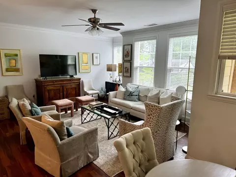 2320 Roswell Ave, Charlotte, NC 28207