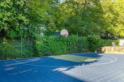 13808 NE 12th St, Bellevue, WA 98005 photo 6